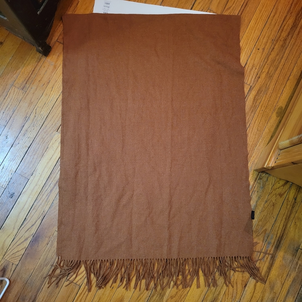 Cashmere Large Shawl/Scarf In‎ Golden Brown Color Quiet Luxury Old Money EUC